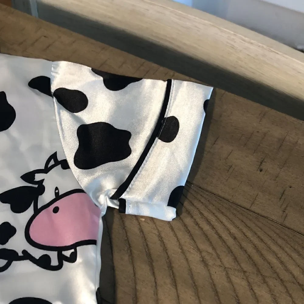 Moo 🐮 cow 🐄 Comfy Costume, sleep 😴 wear or playtime Soft poly stretch spandex